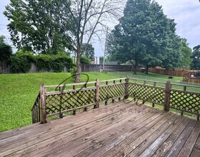 2707 S Coachman Dr in Independence, MO - Building Photo - Building Photo