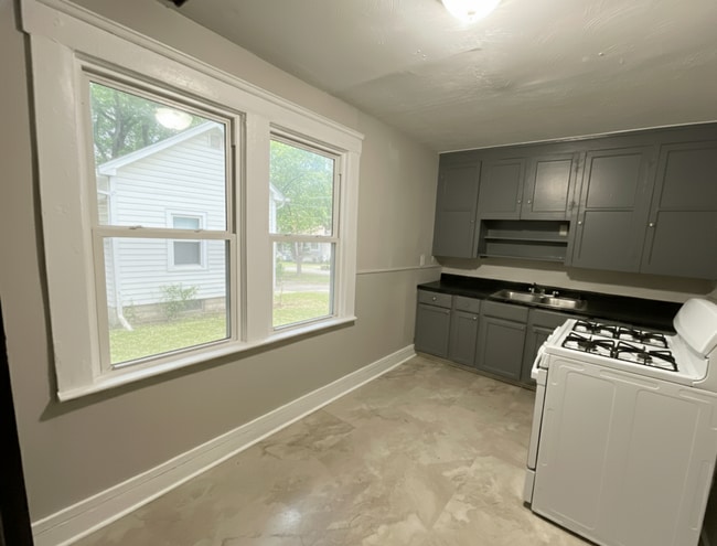 2403 Mira Ct in Cleveland, OH - Building Photo - Building Photo