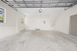 2951 Virginia St in Miami, FL - Building Photo - Building Photo