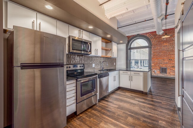 Spaghetti Works Apartments