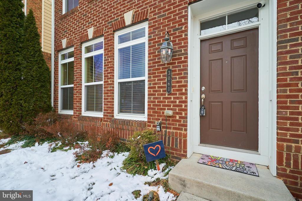 3061 Waterloo Ln in Fairfax, VA - Building Photo