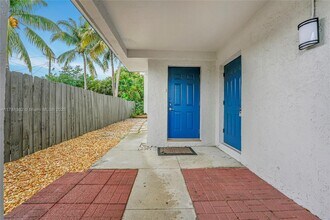 1209 N Andrews Ave in Fort Lauderdale, FL - Foto de edificio - Building Photo
