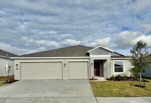3083 Totem Rd in Eagle Lake, FL - Building Photo