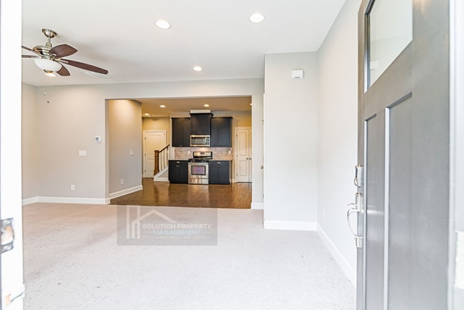 1963 Summit Trace Cir NW in Atlanta, GA - Building Photo - Building Photo