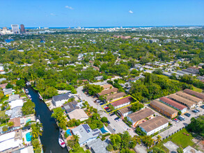 1532 SW 5th Pl in Fort Lauderdale, FL - Building Photo - Building Photo