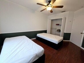 205 Leland Ln in Greenacres, FL - Building Photo - Building Photo