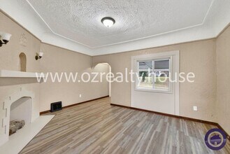 1766 Milburn Ave in Toledo, OH - Building Photo - Building Photo