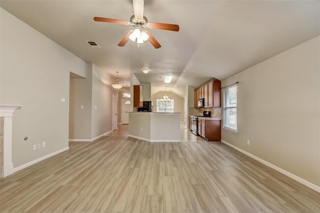 834 Dark Horse Ln in Buda, TX - Building Photo - Building Photo
