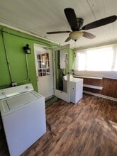 10290 Lewistown Rd in Ashland, VA - Building Photo - Building Photo