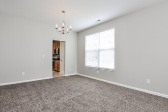 1008 Martin Bench Ct in Wake Forest, NC - Building Photo - Building Photo