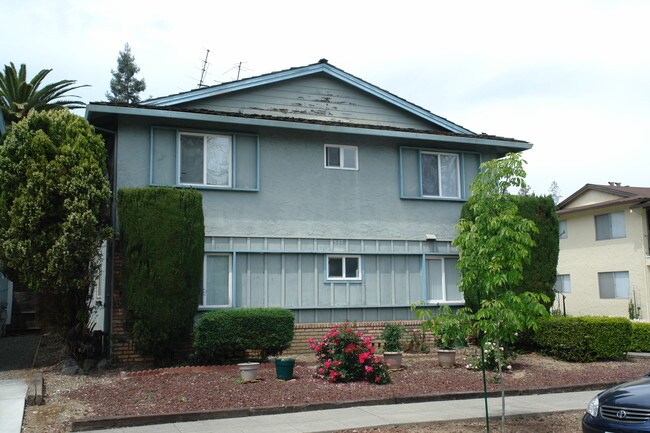 537 Troy Dr in San Jose, CA - Building Photo - Building Photo