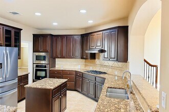 513 Fallen Oaks Dr in Cedar Park, TX - Building Photo - Building Photo