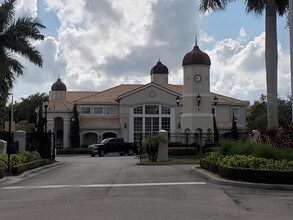 116 SW Peacock Blvd-Unit -9205 in Port St. Lucie, FL - Building Photo - Building Photo