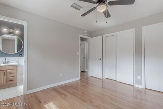 5640 Coppedge Ave in Jacksonville, FL - Building Photo - Building Photo