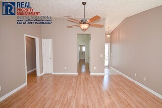 303 Indian Park Dr in Murfreesboro, TN - Building Photo - Building Photo
