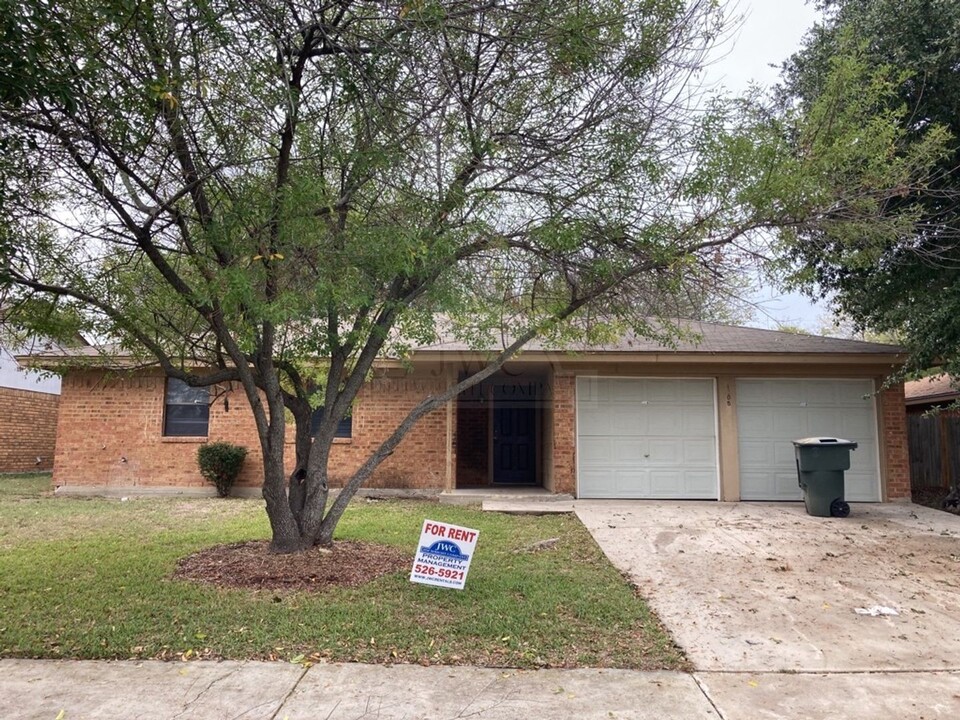 1805 Galaxy Dr in Killeen, TX - Building Photo