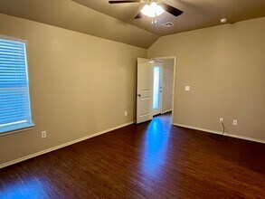 11215 NW 114th St in Yukon, OK - Building Photo - Building Photo