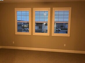 1401 S Durant Terrace in Tracy, CA - Building Photo - Building Photo