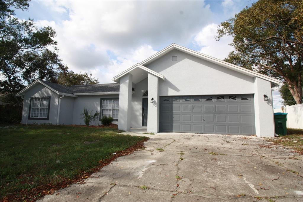 3216 Amber St in Deltona, FL - Building Photo