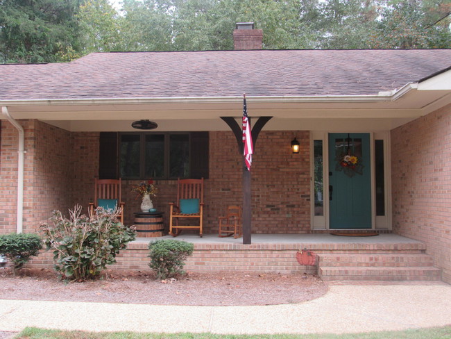 595 S Ridge St in Southern Pines, NC - Building Photo - Building Photo