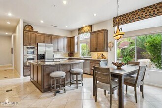 11411 E Sweetwater Ave in Scottsdale, AZ - Building Photo - Building Photo