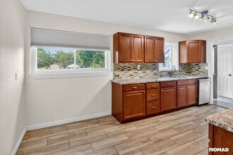 340 N Harlan St in Lakewood, CO - Foto de edificio - Building Photo