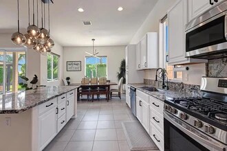 68965 Hermosillo Rd in Cathedral City, CA - Building Photo - Building Photo