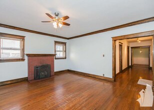901 W Gordon Terrace in Chicago, IL - Building Photo - Building Photo