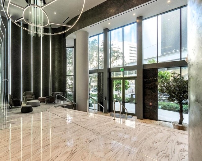 property at 1000 Brickell Plz