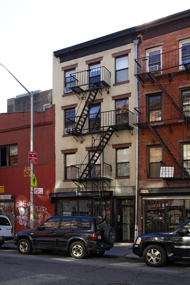 183 Avenue B in New York, NY - Building Photo - Building Photo