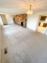 6725 Cottage Ave in Klamath Falls, OR - Building Photo - Building Photo