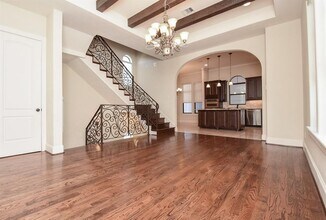 2052 W Main St in Houston, TX - Building Photo - Building Photo