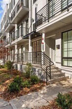 1272 Longreen Ter NW in Atlanta, GA - Building Photo - Building Photo
