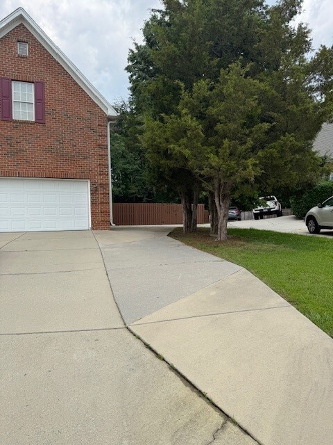 property at 4037 Banoak St