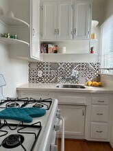 W. 54th Street in Los Angeles, CA - Building Photo - Interior Photo