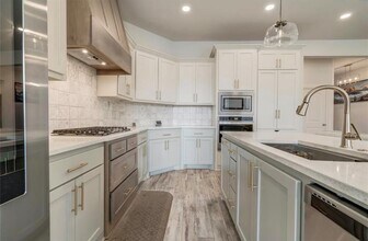 2509 Crystal Creek Dr in Yukon, OK - Building Photo - Building Photo