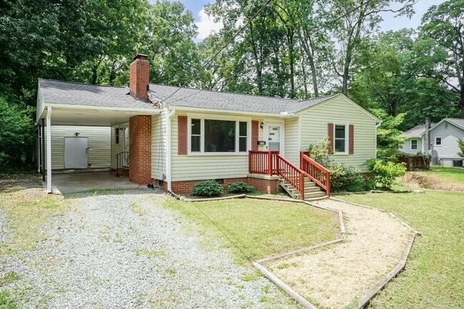 property at 2619 Lombard Ave