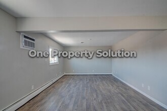 5284 Broadway 2E Broadway in Merrillville, IN - Building Photo - Building Photo