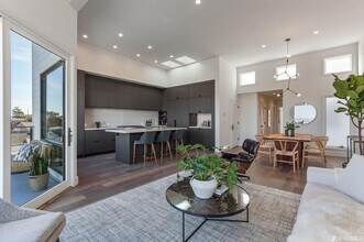290 Randall St in San Francisco, CA - Building Photo - Building Photo