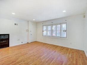 25 Skillman Ave in Jersey City, NJ - Building Photo - Building Photo