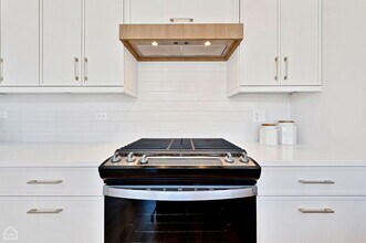 2127 W Madison St in Chicago, IL - Building Photo - Building Photo