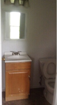 1047 W Lexington St photo'