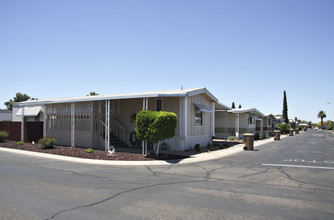 Phoenix North Mobile Home Park in Phoenix, AZ - Building Photo - Building Photo