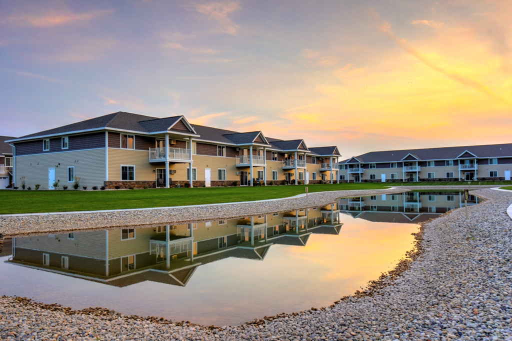 Knots Landing in De Pere, WI - Foto de edificio