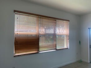 1490 NE 33rd Ave, Unit 103 in Homestead, FL - Building Photo - Building Photo