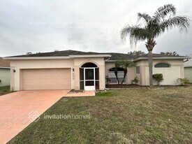 200 Seven Oaks Dr in Mulberry, FL - Building Photo