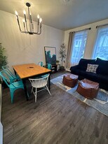 425 W 36th St. in New York, NY - Building Photo