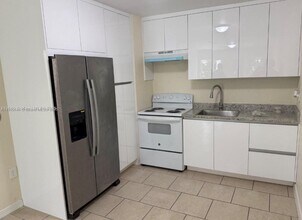 22210 SW 116th Ave in Miami, FL - Building Photo - Building Photo