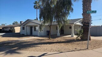 1051 W 9th St in Tempe, AZ - Building Photo