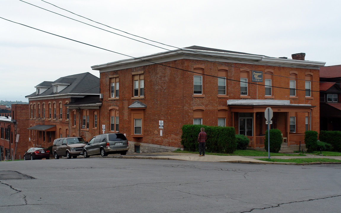 401 Prospect Ave in Syracuse, NY - Building Photo